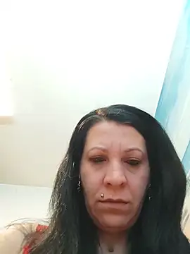 Snapshot of SugarDiamonds chatting on May 2026 03:59:01 AM SugarDiamonds online show from May 2026 03:59:01 AM