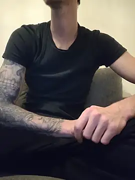 DeepSecret0 online show from November 2025 03:51:01 PM