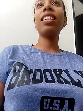 Ari 1217 online show from November 2025 09:37:01 PM