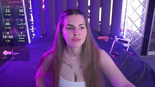 DanielaReign online show from May 2026 12:35:01 PM