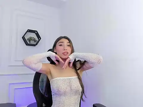 Ana Muller19 online show from December 2025 11:27:02 PM