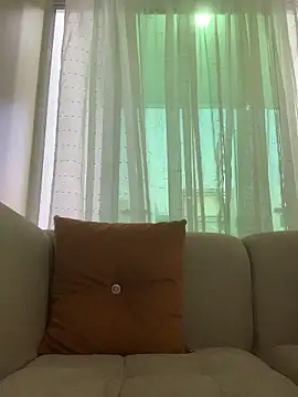 Ari nny online show from November 2025 10:13:02 PM