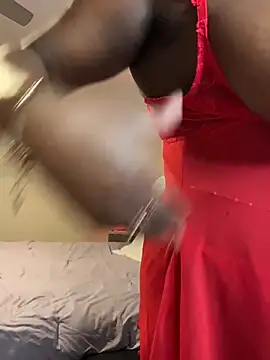 ladiosa selene online show from January 2026 01:00:02 AM