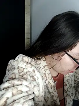 Snapshot of Baby_Myla chatting on December 2025 08:52:01 PM Baby Myla online show from December 2025 08:52:01 PM