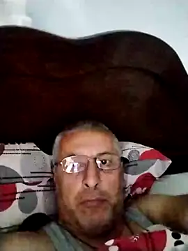 KAXABE11 online show from November 2025 06:40:02 PM