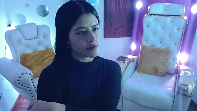 Snapshot of Ashley_Stone01 chatting on November 2025 11:52:02 PM Ashley Stone01 online show from November 2025 11:52:02 PM