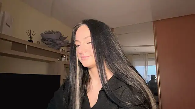 messystasy online show from November 2025 01:37:01 PM