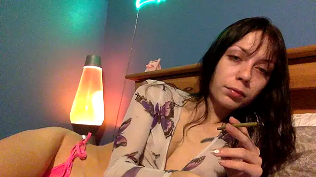 kittenkisses3 online show from November 2025 02:37:02 AM