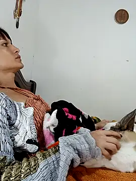 PaulinaLondra2 online show from December 2025 11:42:02 PM