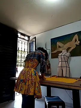 PaulinaLondra2 online show from November 2025 02:10:01 PM