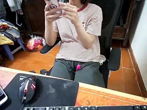 ---Lusi03--- online show from April 2026 02:41:01 AM