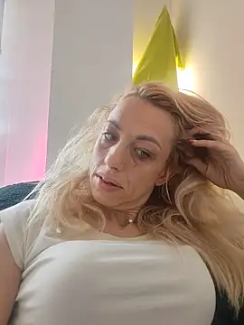 Yourdreams666999 online show from May 2026 10:03:02 AM
