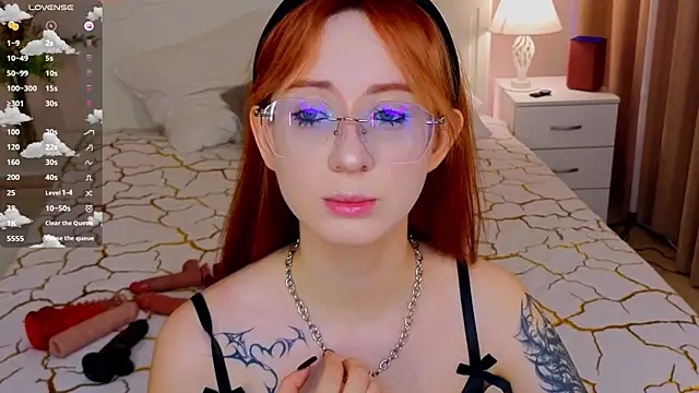 Snapshot of WICKEDEMBER chatting on May 2026 01:44:01 AM WICKEDEMBER online show from May 2026 01:44:01 AM