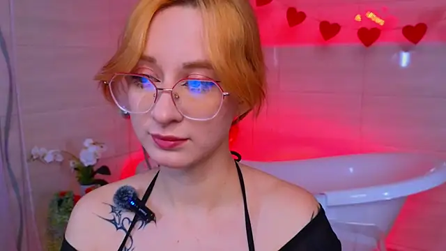 WICKEDEMBER online show from February 2026 01:57:01 AM