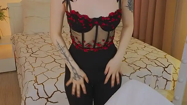 WICKEDEMBER online show from March 2026 01:50:01 AM