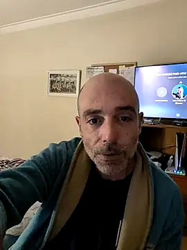 casalhottuga online show from November 2025 08:47:01 PM