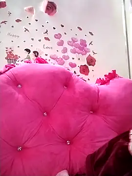 BeyeuCii99 online show from December 2025 01:28:01 AM