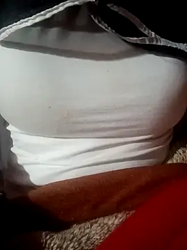 LenaLy2k online show from November 2025 11:05:01 PM