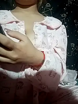 LenaLy2k online show from November 2025 01:28:01 PM