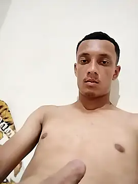 Snapshot of FLECKIN chatting on December 2025 03:01:02 AM FLECKIN online show from December 2025 03:01:02 AM