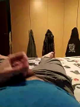 Snapshot of Cini75 chatting on February 2026 06:51:02 PM Cini75 online show from February 2026 06:51:02 PM