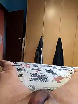 Snapshot of Cini75 chatting on December 2025 09:30:02 AM Cini75 online show from December 2025 09:30:02 AM