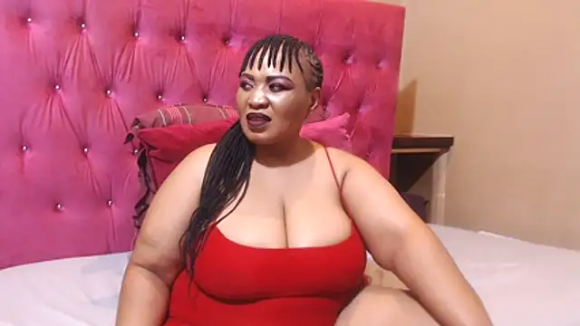HUGE BUSTY EBONY online show from March 2026 06:53:01 PM