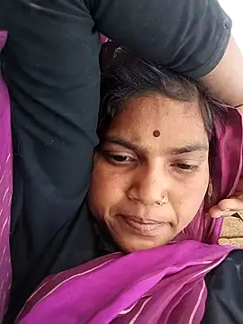 Jooli cuty online show from March 2026 10:09:01 AM