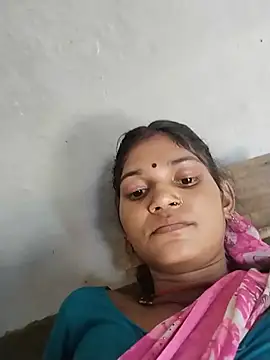 Snapshot of Jooli_cuty chatting on July 2026 03:37:01 AM Jooli cuty online show from July 2026 03:37:01 AM