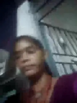 Jooli cuty online show from November 2025 01:03:02 PM