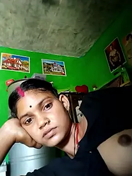 Jooli cuty online show from April 2026 04:41:01 AM