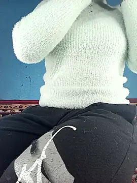 Saniya76 online show from January 2026 05:09:02 PM