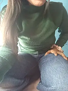 Saniya76 online show from December 2025 05:49:02 PM