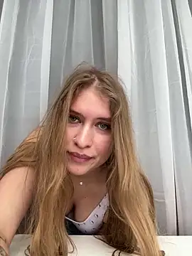 Snapshot of Eva_Renny chatting on November 2025 06:38:02 AM Eva Renny online show from November 2025 06:38:02 AM