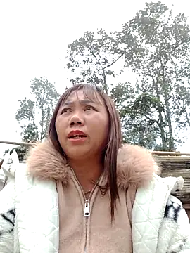 Snapshot of be-yeu chatting on December 2025 09:13:02 AM be-yeu online show from December 2025 09:13:02 AM