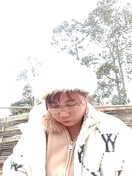 Snapshot of be-yeu chatting on December 2025 08:09:02 AM be-yeu online show from December 2025 08:09:02 AM