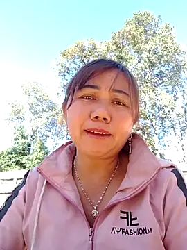 Snapshot of be-yeu chatting on November 2025 07:31:01 AM be-yeu online show from November 2025 07:31:01 AM