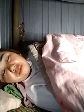 Snapshot of be-yeu chatting on November 2025 07:36:01 PM be-yeu online show from November 2025 07:36:01 PM