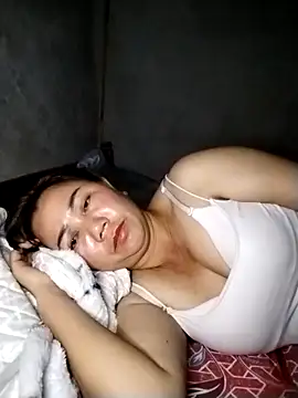 Snapshot of be-yeu chatting on November 2025 05:40:01 PM be-yeu online show from November 2025 05:40:01 PM