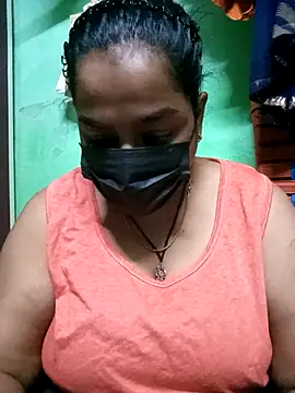 Snapshot of Madhumitha99 chatting on November 2025 06:01:01 PM Madhumitha99 online show from November 2025 06:01:01 PM