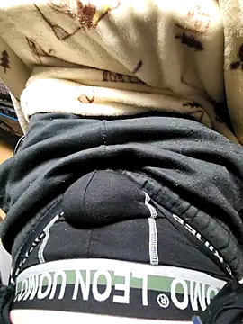 yuyuyu23565 online show from November 2025 12:38:01 PM