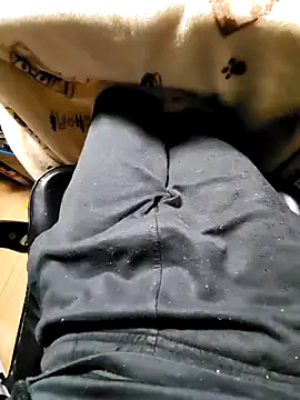 yuyuyu23565 online show from November 2025 12:53:01 PM