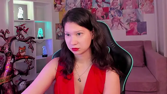 SaraDenars online show from November 2025 05:23:01 AM