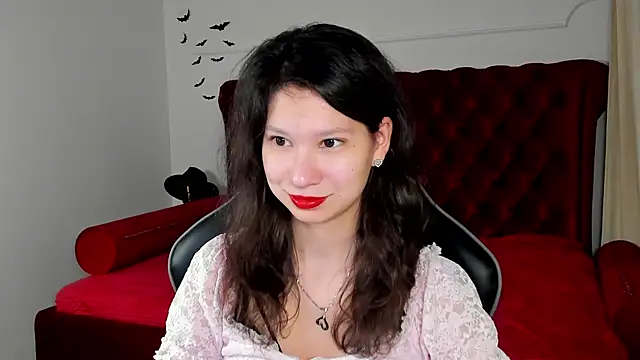 SaraDenars online show from November 2025 05:22:02 AM