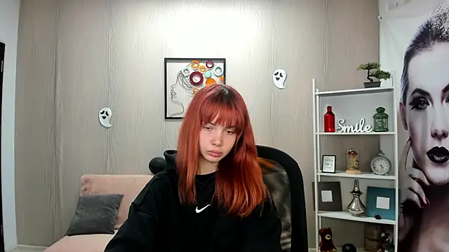 OlyviaBella online show from November 2025 01:26:02 PM