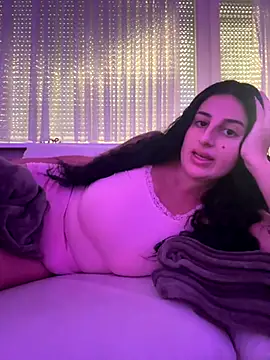 jojoa23 online show from November 2025 12:15:02 PM