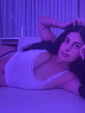 jojoa23 online show from February 2026 01:22:01 PM