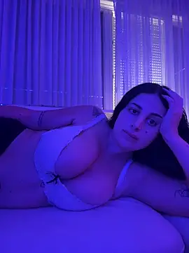 jojoa23 online show from February 2026 01:00:02 PM