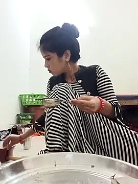 Sanjna babby online show from April 2026 11:14:02 AM