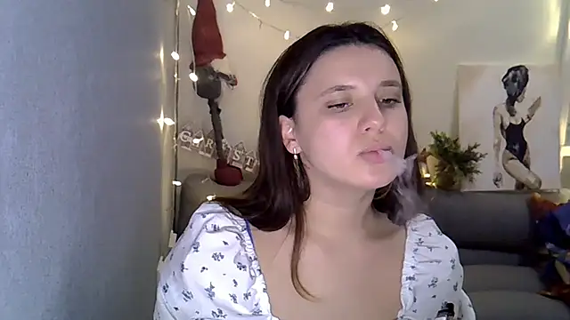 KiraHoney online show from December 2025 08:58:01 PM